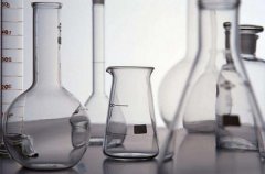 玻璃器皿上的污垢怎么清理？泡酒/實驗用器皿的清理小竅門